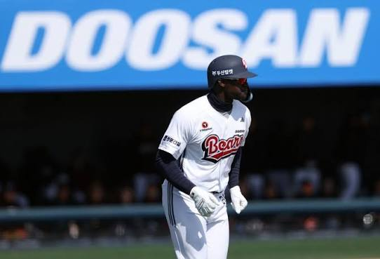 kia tigers vs doosan bears match player stats